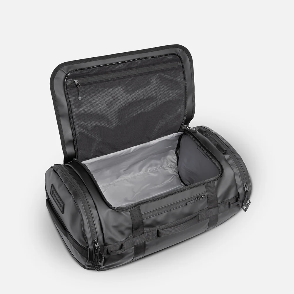 CARRYALL Duffel 40L in Black - Image 2