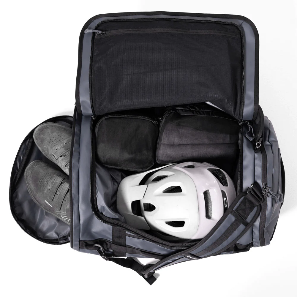 CARRYALL Duffel 40L in Aegean Blue - Image 5