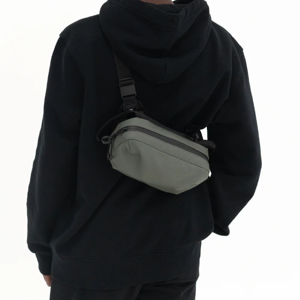 D1 Fanny Pack in Wasatch Green - Image 5