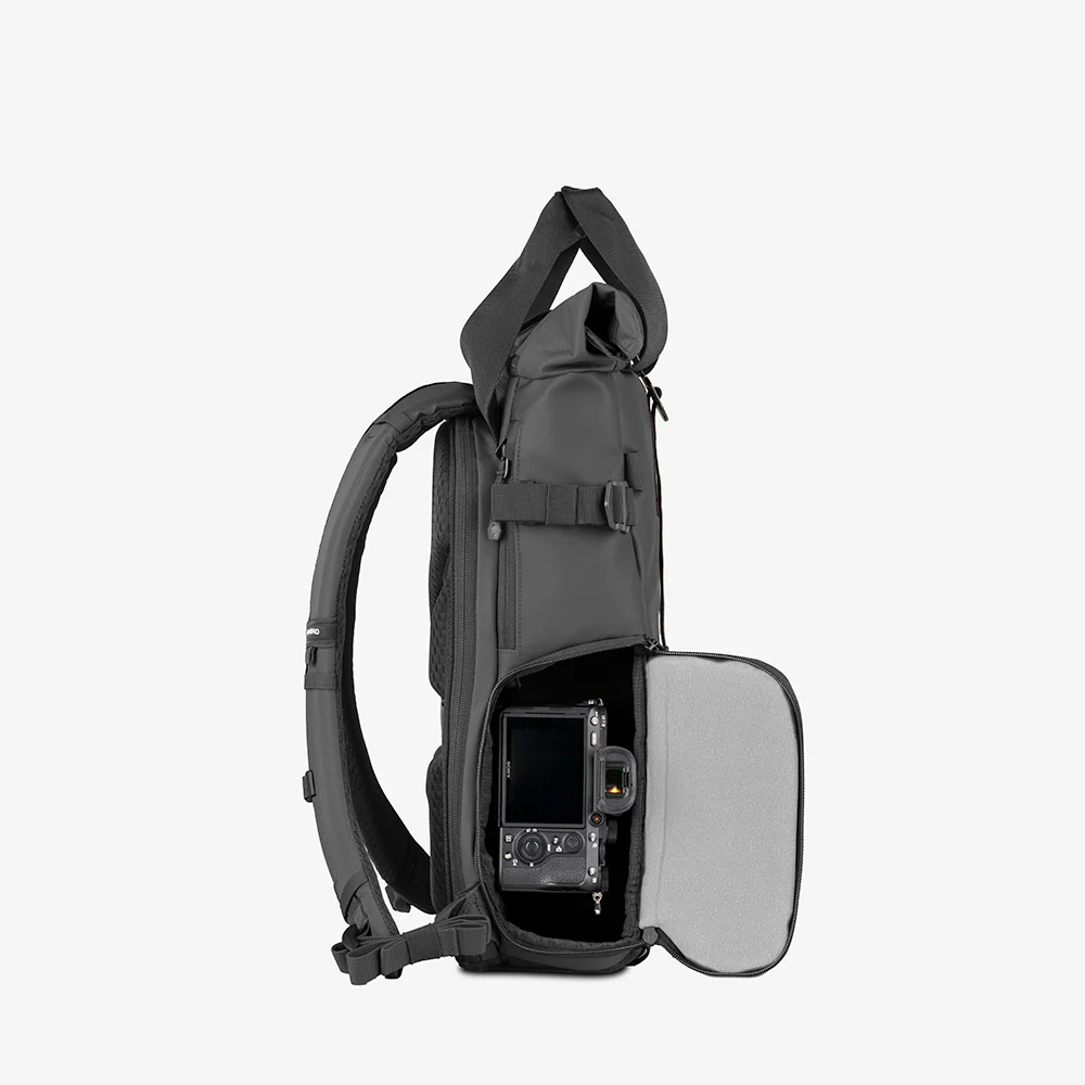 PRVKE 15L in Black - Image 3