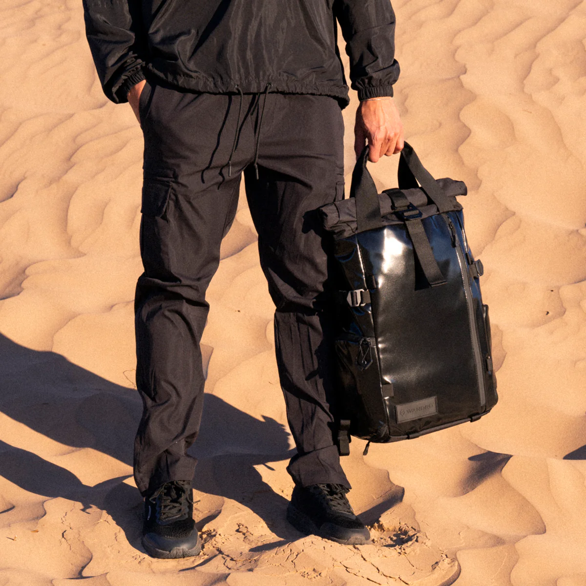 PRVKE 31L in High-Gloss Black - Image 11