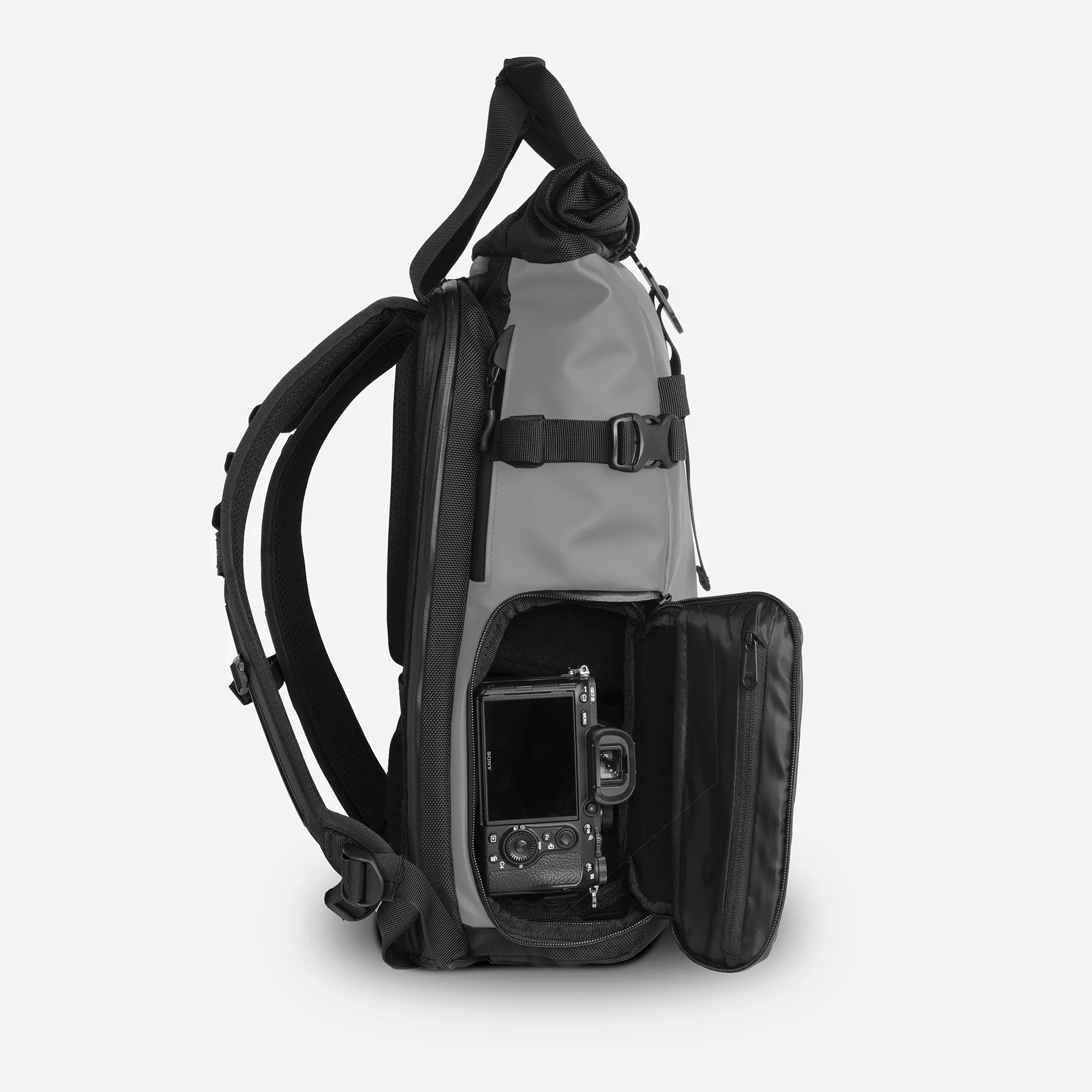 PRVKE 21L V3 in Makalu Gray - Image 5