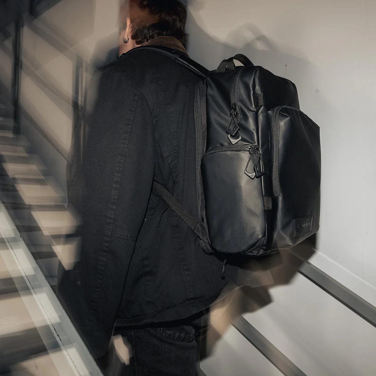 PRVKE Pocket 21L in Black - Image 14
