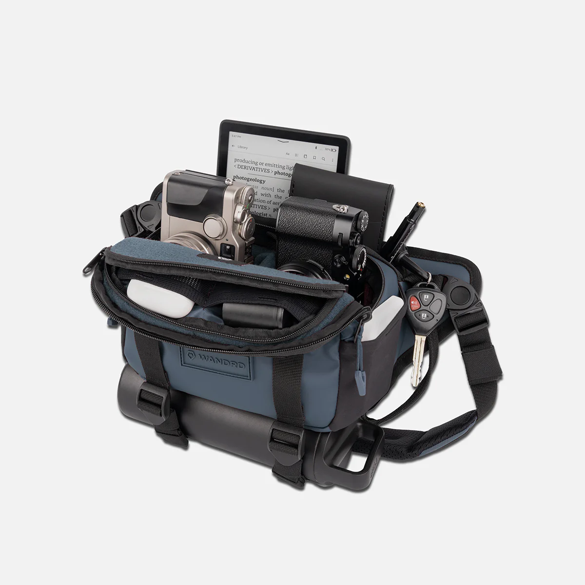 ROGUE 4L Sling in Aegean Blue - Image 3