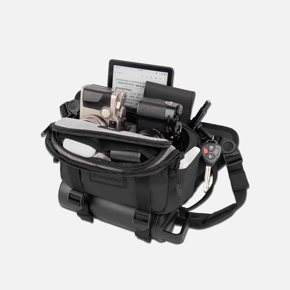 ROGUE 4L Sling in Black - Image 3