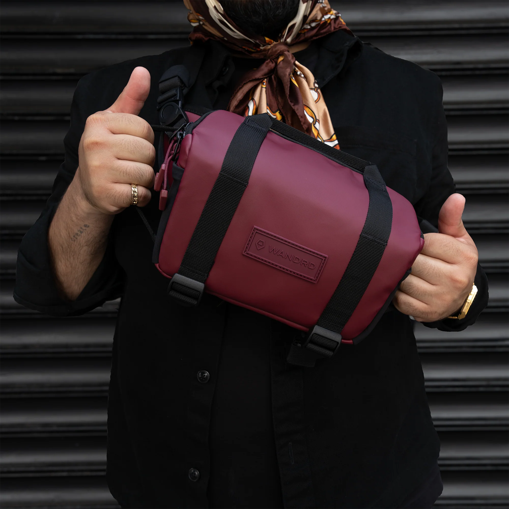 ROGUE 4L Sling in Rhone Burgundy - Image 8