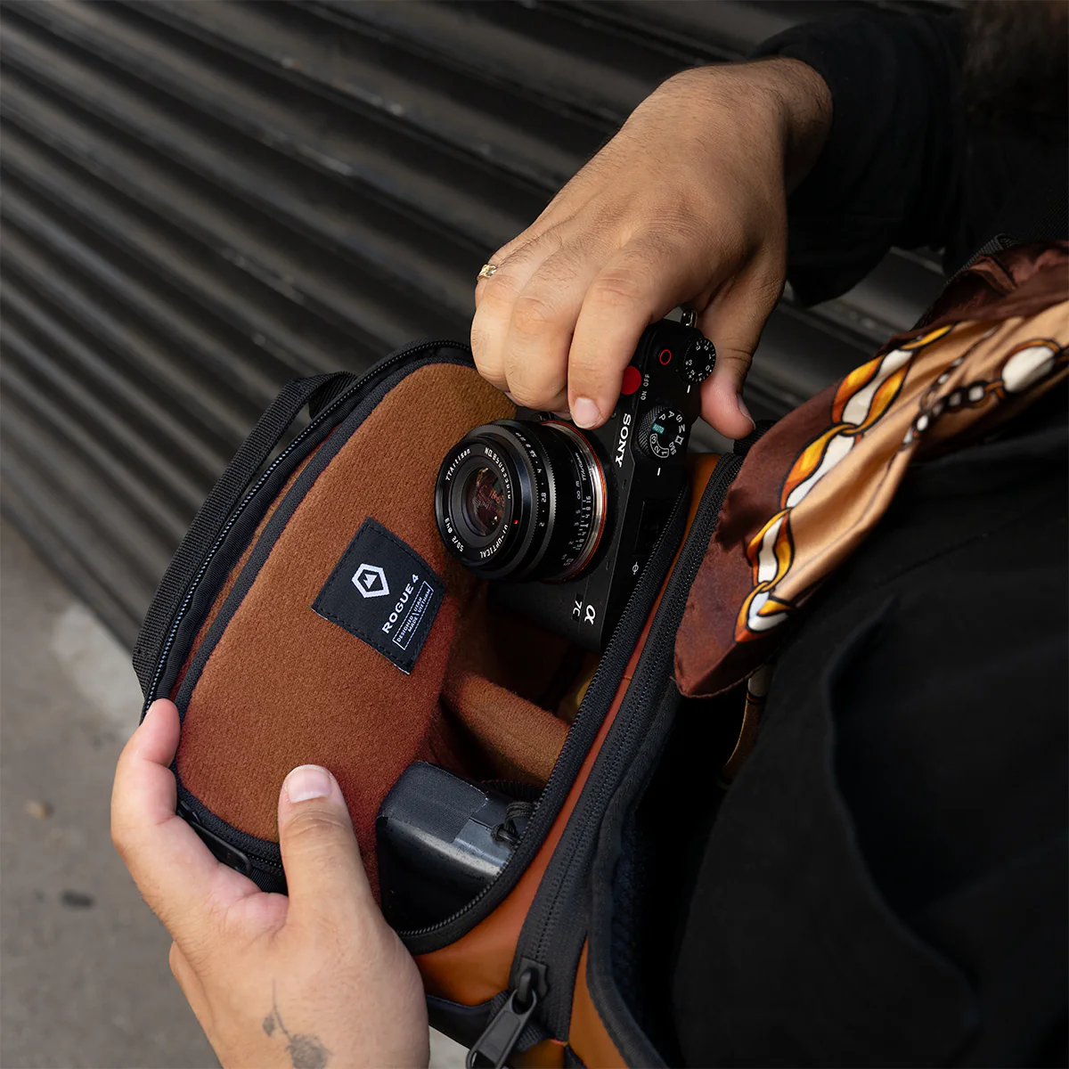 ROGUE 4L Sling in Sedona Orange - Image 7