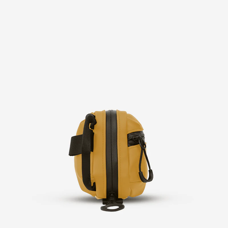 Tech Bag Medium in Dallol Yellow - Image 3