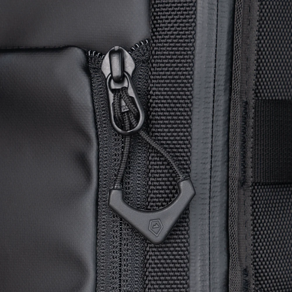 WANDRD Zipper Pullers in Black - Image 4