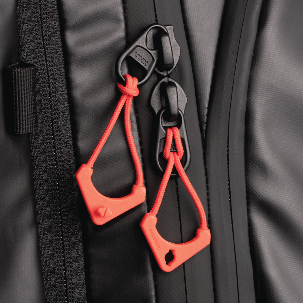 WORRYLESS® Locking Zipper Pullers in Arches Red - Image 3