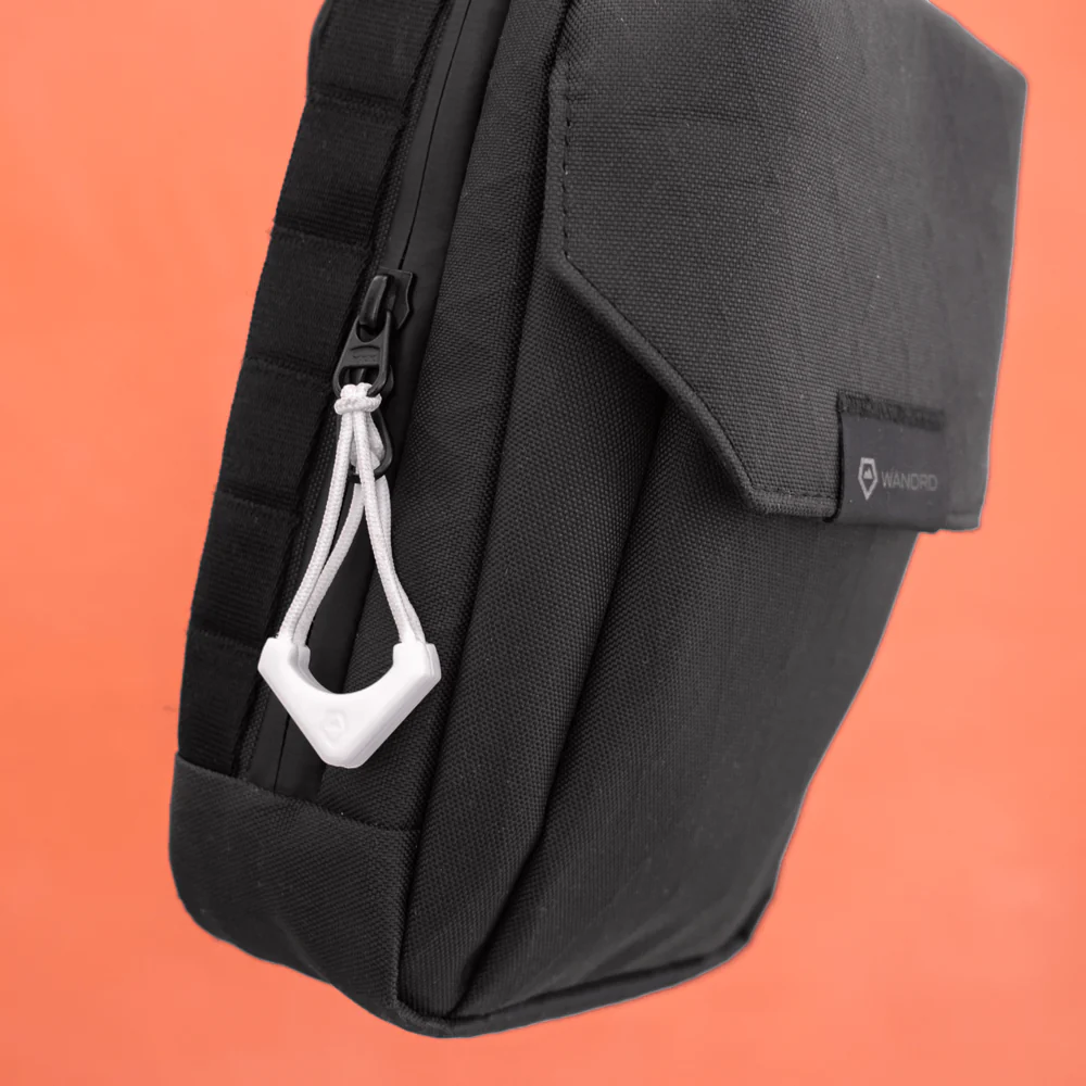 WORRYLESS® Locking Zipper Pullers in Cloudbreak White - Image 7