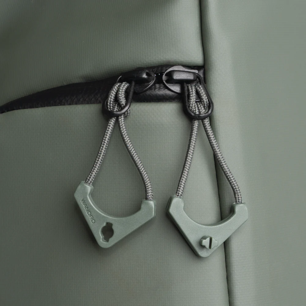 WORRYLESS® Locking Zipper Pullers in Wasatch Green - Image 3