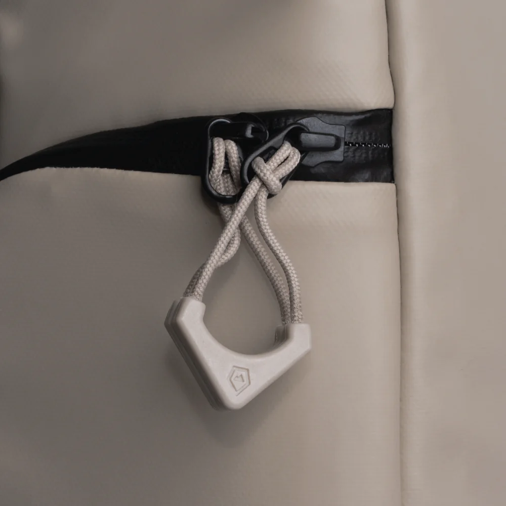 WORRYLESS® Locking Zipper Pullers in Yuma Tan - Image 4